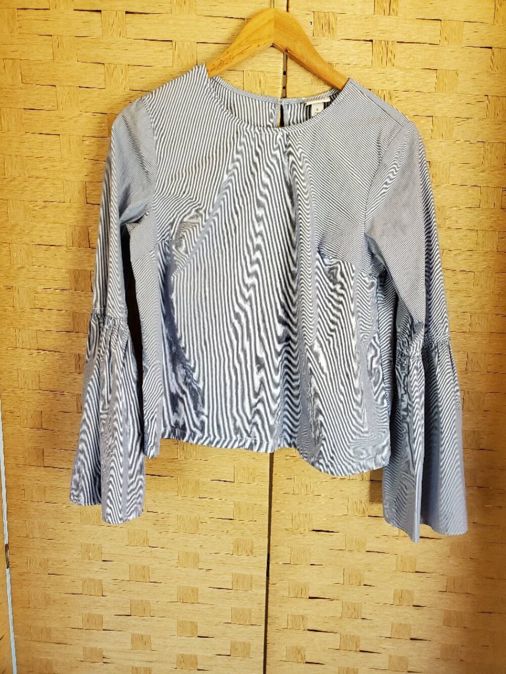 a new day Blouse Size Small Long Sleeve Stripes Blue & White